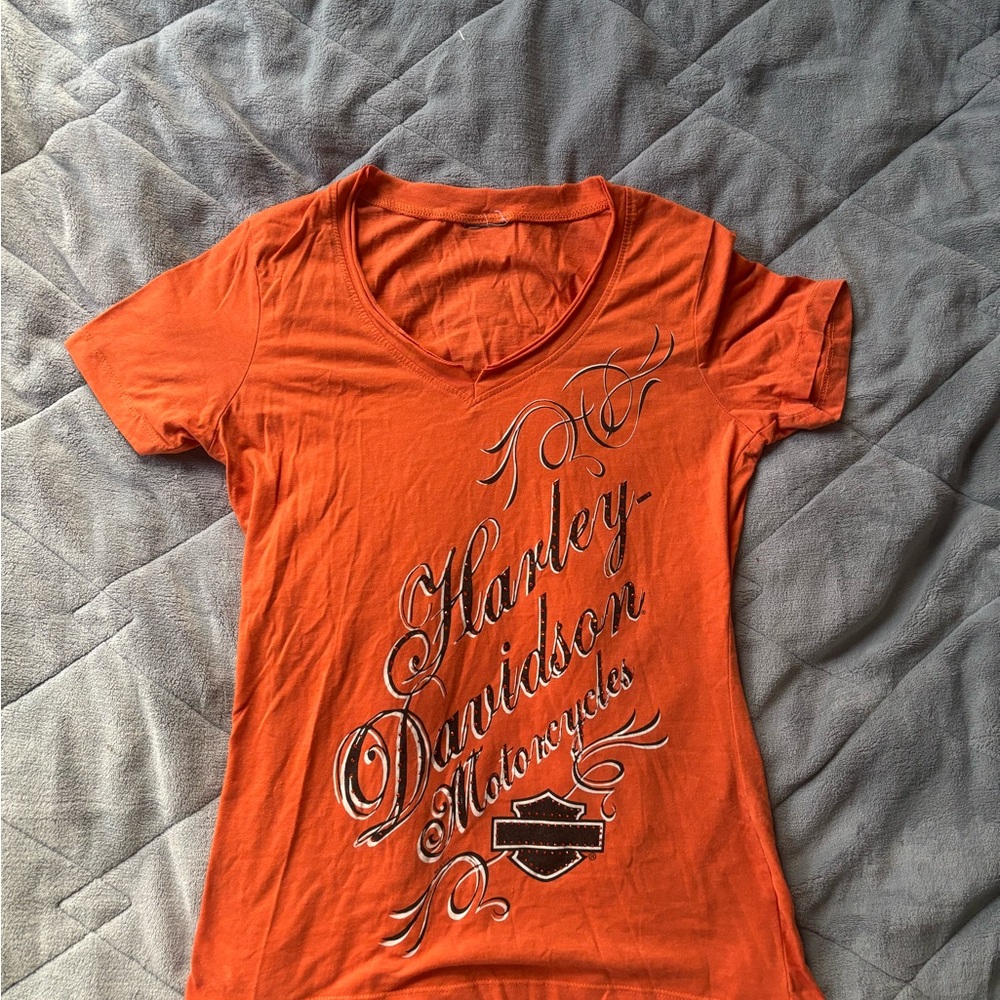 Y2K Harley-Davidson Bold Orange Tee Angel Wings